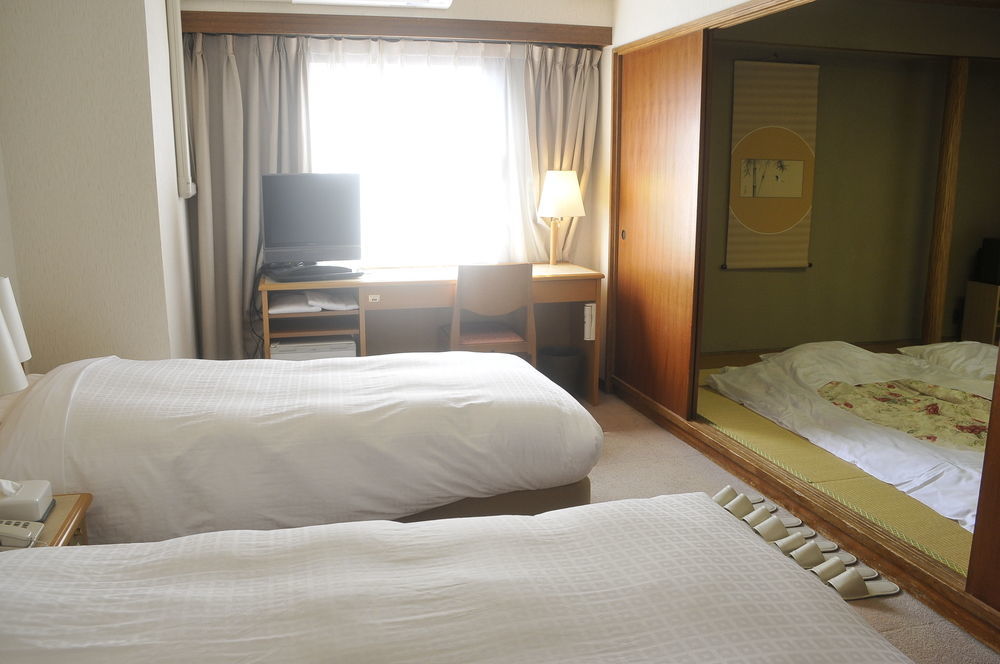 Hotel Terrace Yokohama Йокогама Екстер'єр фото